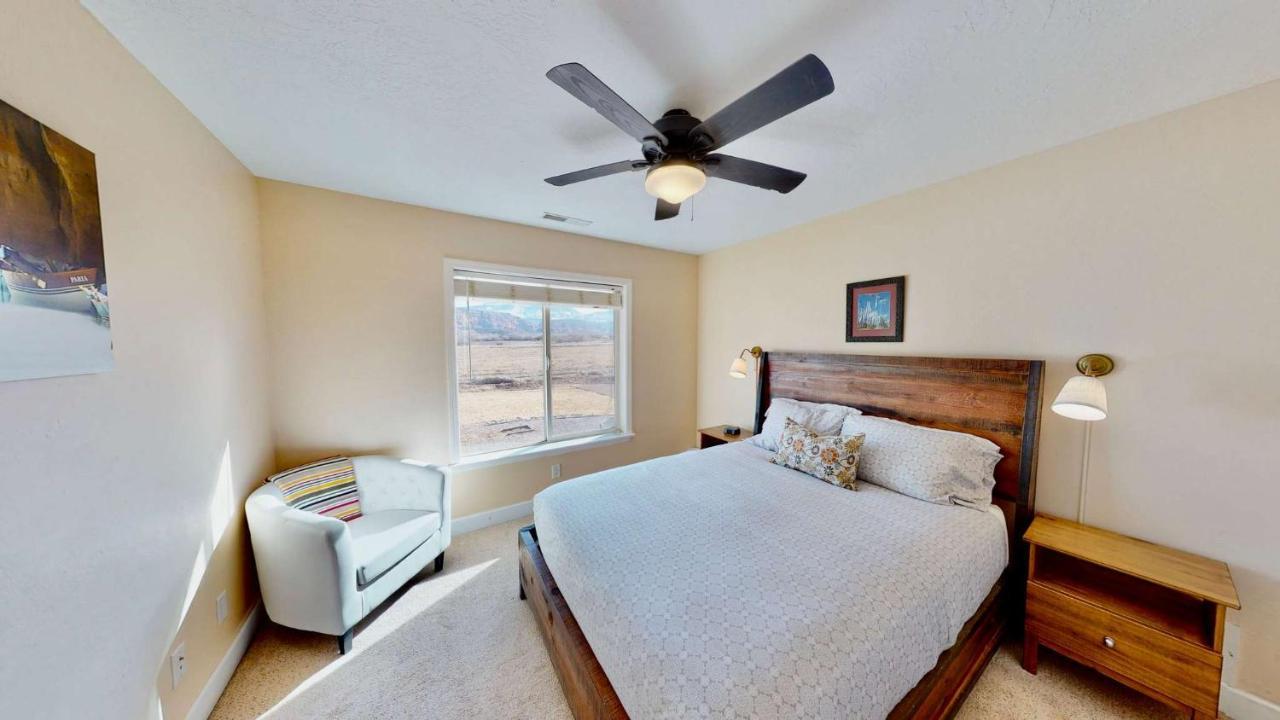 Moab Desert Home, 4 Bedroom Private House, Sleeps 10, Pet Friendly מראה חיצוני תמונה