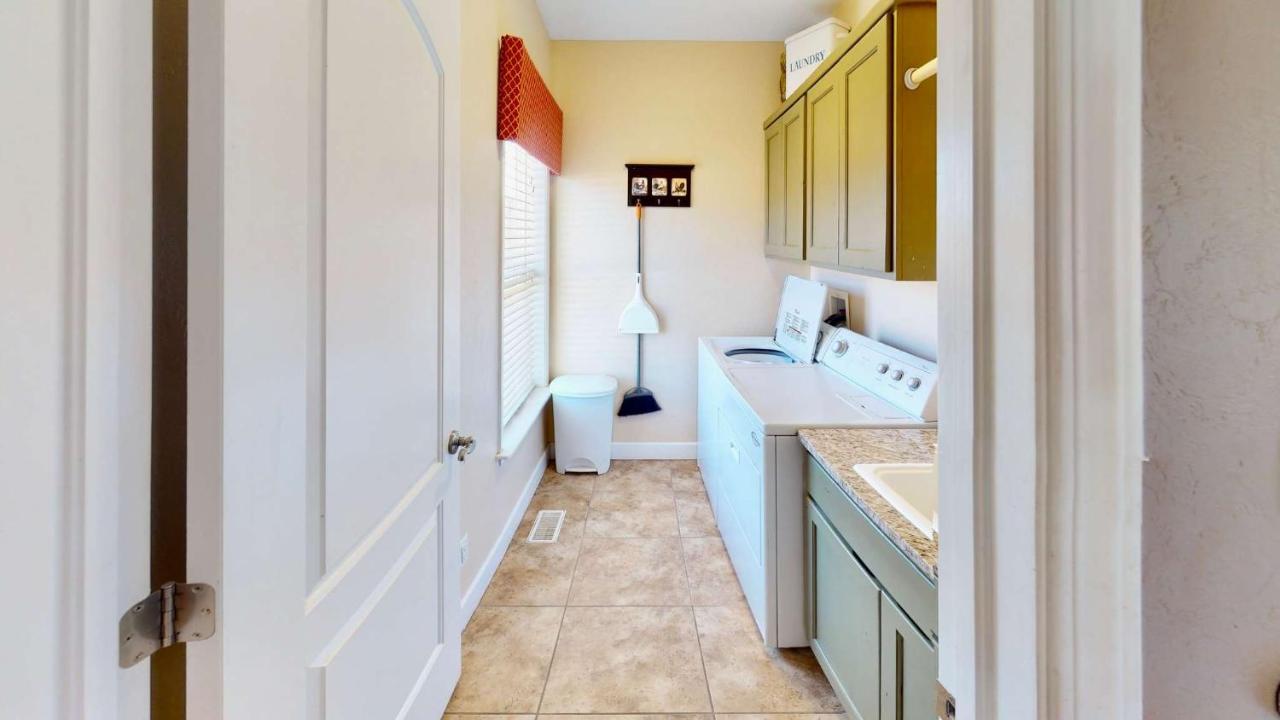 Moab Desert Home, 4 Bedroom Private House, Sleeps 10, Pet Friendly מראה חיצוני תמונה